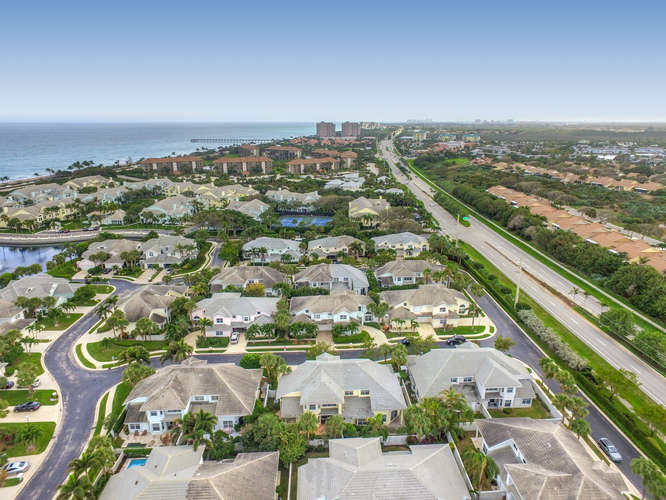 Palm Beach Shores Homes For Sale community image