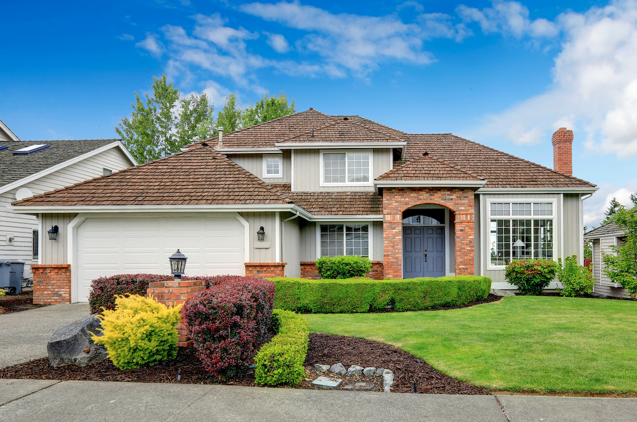 picture of a home with great curb appeal