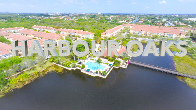 Harbour Oaks Homes for Sale in Palm Beach Gardens, 33410 community image