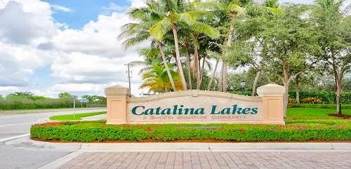 Catalina Lakes Community Homes for Sale in Palm Beach Gardens, FL. 33410 community image