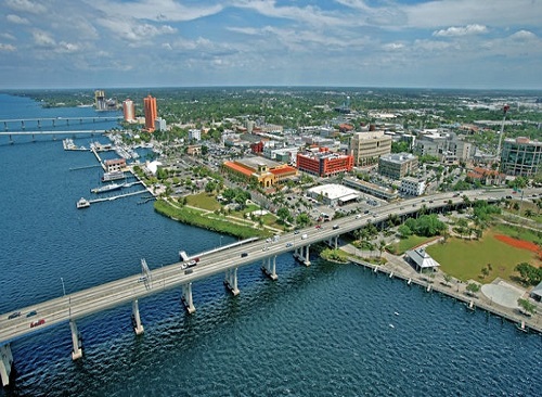 North Fort Myers community image